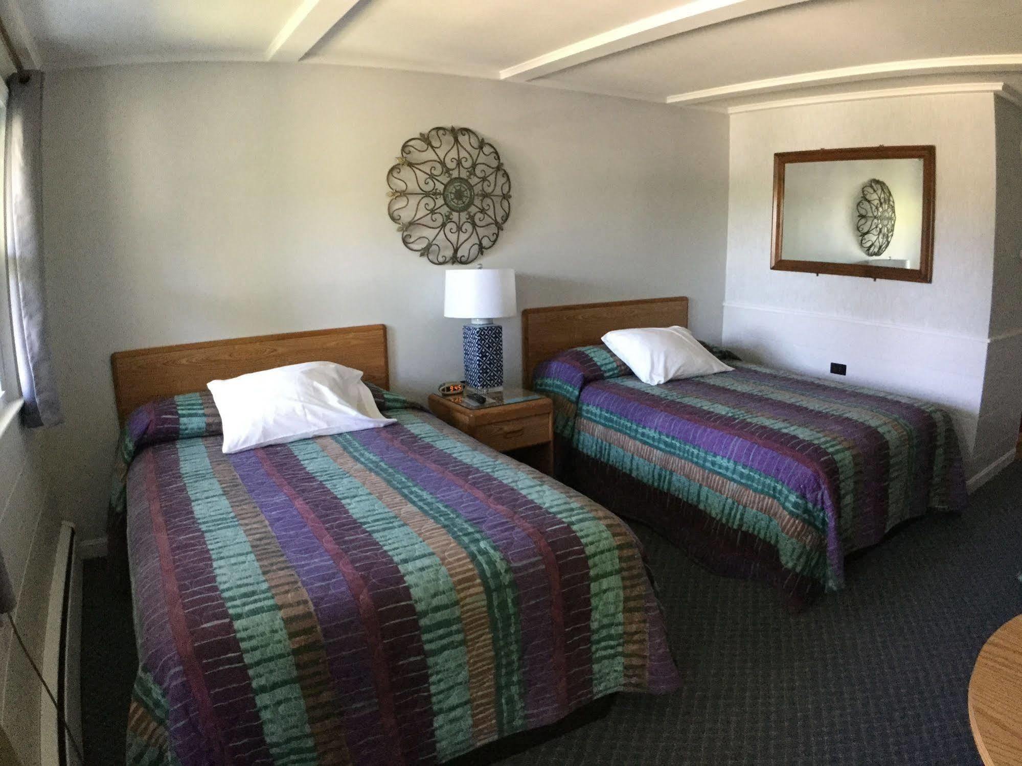 ווירס ביץ' Bay Top Motel מראה חיצוני תמונה